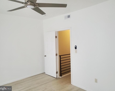 6040 Ogontz - Photo Thumbnail 2