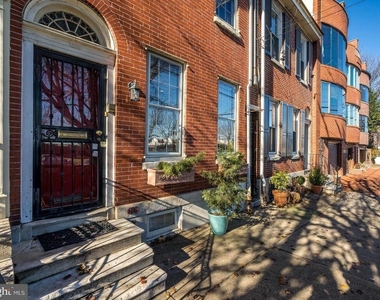 618 S Front Street - Photo Thumbnail 5