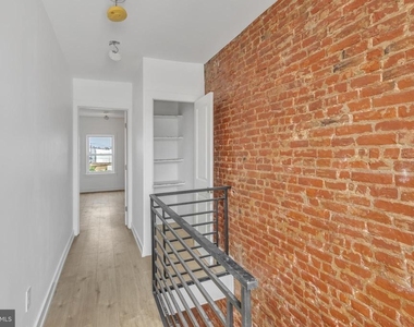 2313 Frankford Avenue - Photo Thumbnail 10