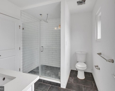 2313 Frankford Avenue - Photo Thumbnail 14