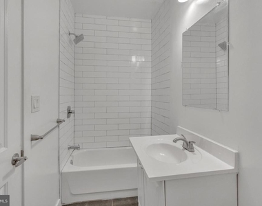 2313 Frankford Avenue - Photo Thumbnail 4