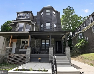 532 E Johnson Street - Photo Thumbnail 1