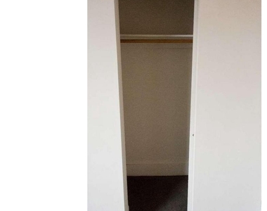 427 Vine Street - Photo Thumbnail 11