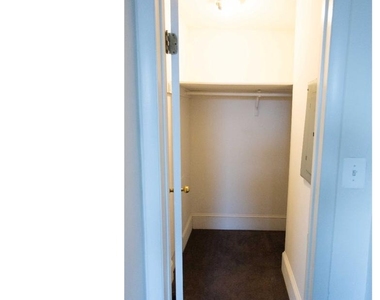 427 Vine Street - Photo Thumbnail 17