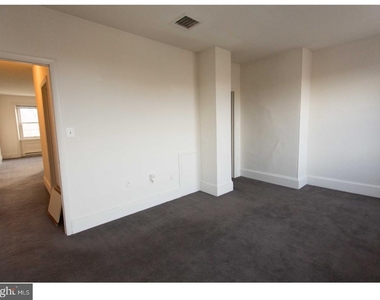 427 Vine Street - Photo Thumbnail 18