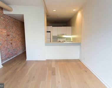 130-4 Arch Street - Photo Thumbnail 6
