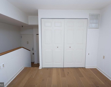 130-4 Arch Street - Photo Thumbnail 16