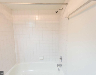 130-2 Arch Street - Photo Thumbnail 19