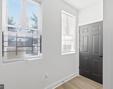 2126 N Percy Street - Photo Thumbnail 3