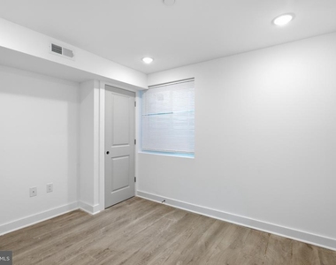 2126 N Percy Street - Photo Thumbnail 8