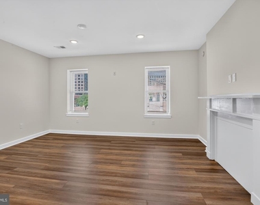 541 N Orianna Street - Photo Thumbnail 4