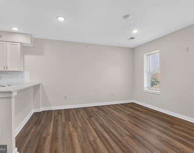 541 N Orianna Street - Photo Thumbnail 5