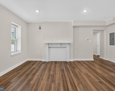 541 N Orianna Street - Photo Thumbnail 8