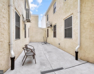 541 N Orianna Street - Photo Thumbnail 18