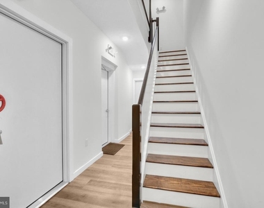 541 N Orianna Street - Photo Thumbnail 15