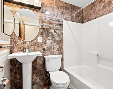 268 S 46th Street - Photo Thumbnail 16