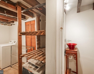211 W Stiles Street - Photo Thumbnail 19