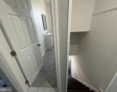 2600 S 6th Street - Photo Thumbnail 2