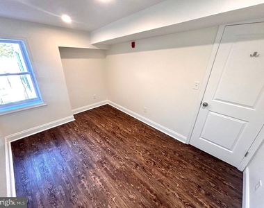 1220 S 13th Street - Photo Thumbnail 16