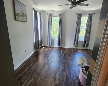 1301 N 32nd Street - Photo Thumbnail 11