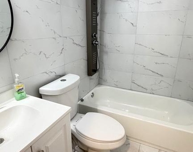 1929 N 32nd - Photo Thumbnail 2