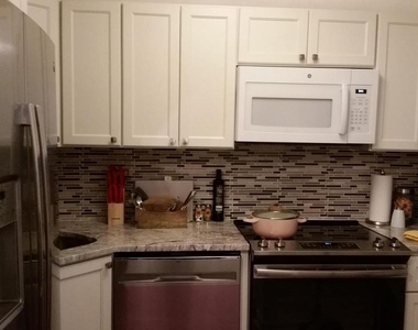 2034 Delancey Pl - Photo Thumbnail 13
