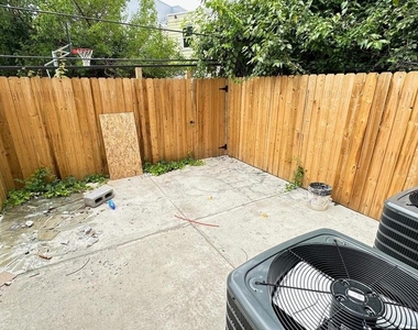 3924 N 13th Street - Photo Thumbnail 2