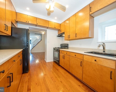 505 Spring Mill Avenue - Photo Thumbnail 7