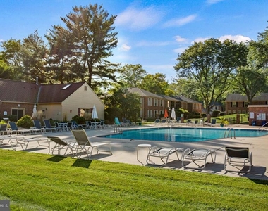 128 Nottoway - Photo Thumbnail 18