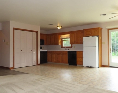 14108 Timothy Drive - Photo Thumbnail 7