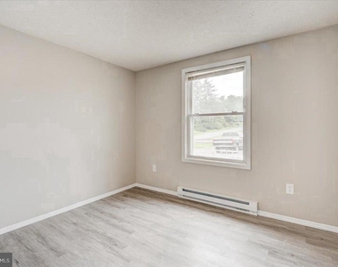1877 Johnson Road - Photo Thumbnail 6
