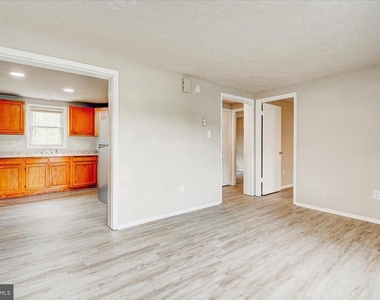 1877 Johnson Road - Photo Thumbnail 4