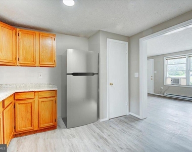 1877 Johnson Road - Photo Thumbnail 5