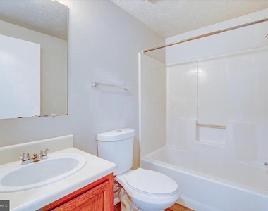 1877 Johnson Road - Photo Thumbnail 10