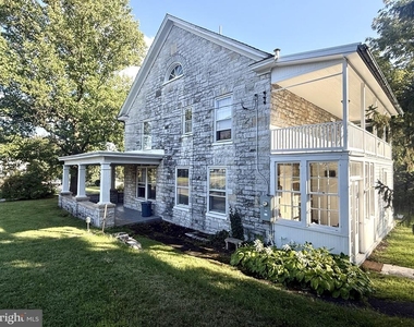 135 Loudon Road - Photo Thumbnail 1