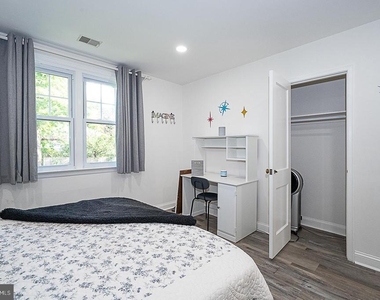 500 E Lancaster Avenue - Photo Thumbnail 10