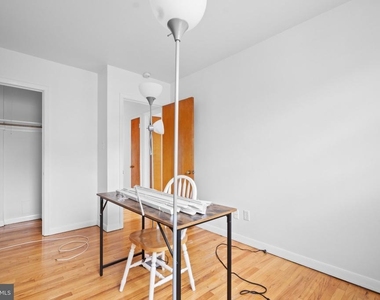 711 Morgan Avenue - Photo Thumbnail 24