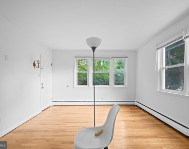 711 Morgan Avenue - Photo Thumbnail 41