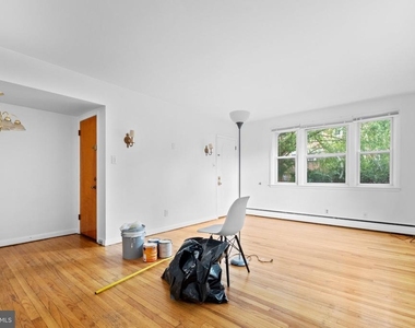711 Morgan Avenue - Photo Thumbnail 11