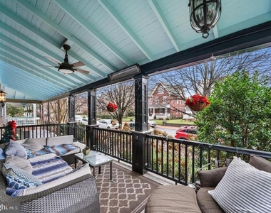 415 W Union Street - Photo Thumbnail 6