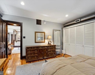 415 W Union Street - Photo Thumbnail 14
