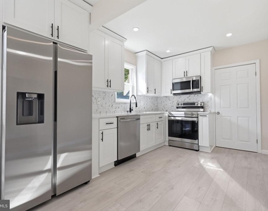 110 Elmwood Avenue - Photo Thumbnail 6