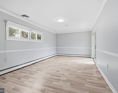 407 Holly Drive - Photo Thumbnail 23