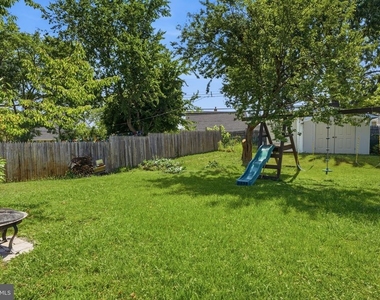 407 Holly Drive - Photo Thumbnail 32