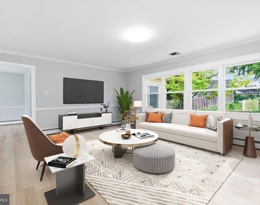 407 Holly Drive - Photo Thumbnail 2
