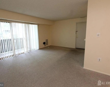 1105 Aspen Drive - Photo Thumbnail 2