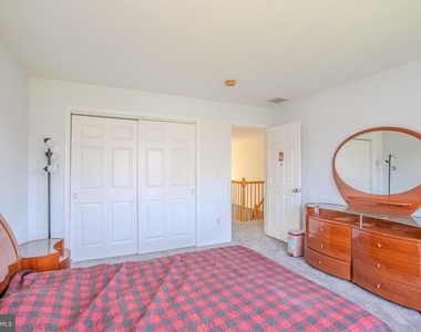 8 Jumping Brook Court - Photo Thumbnail 30