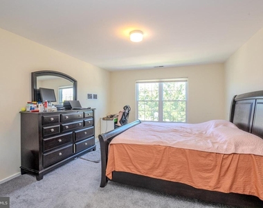 8 Jumping Brook Court - Photo Thumbnail 26