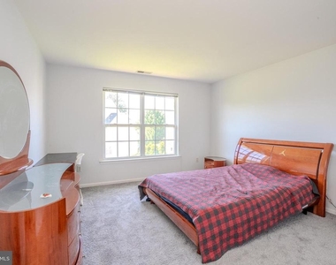 8 Jumping Brook Court - Photo Thumbnail 29