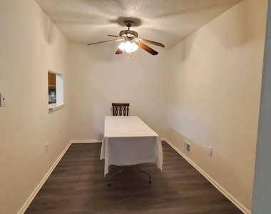 2 Feiler Court - Photo Thumbnail 9